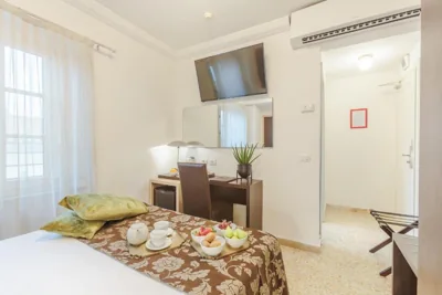 Экономичный номер с кроватью размера «queen-size» — Hotel Hambros - Il Parco in Villa Banchieri